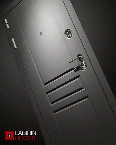 Входная дверь Labirint PLATINUM с зеркалом